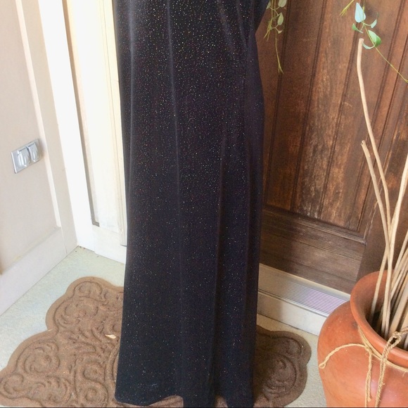 Long black formal - Picture 5 of 7